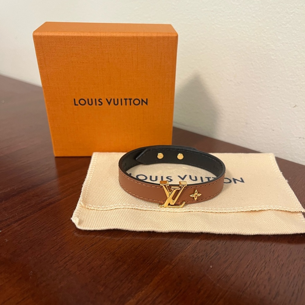 SOLD-Louis Vuitton LV Iconic Bracelet - Picture 1 of 5